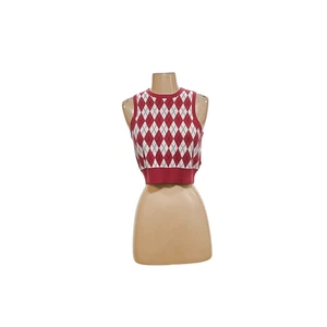 Camiseta sin mangas Levi's roja XS Argyle Diamond para mujer - Imagen 1 de 4