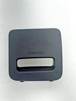 2016-2020 Kia Optima Interior Fuse Box Cover OEM 91941-D5611  - Image 1 of 3