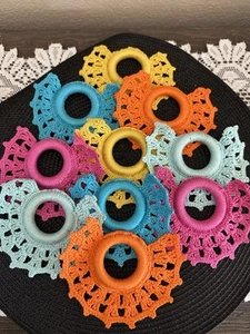 Vintage Beautiful BOHO Colorful Hand Crocheted 10 Serviettes/Napkins Rings - Picture 1 of 8