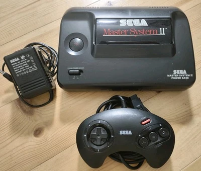 Console da gioco Sega Master System 2 con controller e cavo di alimentazione ⚡ - Immagine 1 di 4