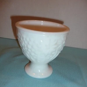 Vintage White Milk glass fruit Grapes Apples pedestal pudding sundae bowl  - Picture 1 of 6