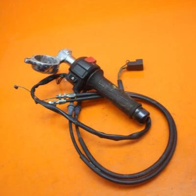 2001 2002 SUZUKI GSXR 1000 OEM RIGHT CLIP ON HANDLEBAR W SWITCHES 37200-27E31 - Image 1 of 4