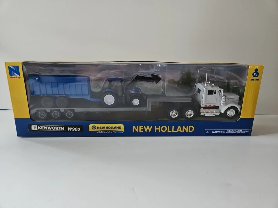 NewRay New Holland Agriculture White Kenworth W900 With Tractor and Trailer - Image 1 of 4