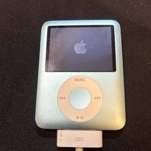 Apple 8GB iPod Nano - 3rd Generation - Product Blue- Silver A1236 NEEDS NEW BATT - Picture 1 of 10