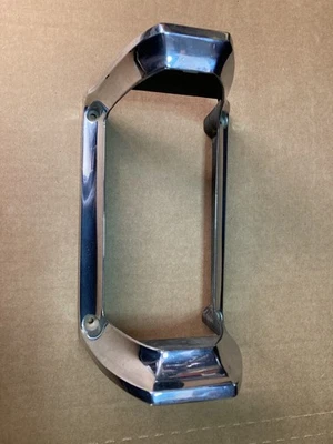 1968 1969 Lincoln Continental Parking Light Bezel Passenger Side - C8VB-13236-RH - Image 1 of 4