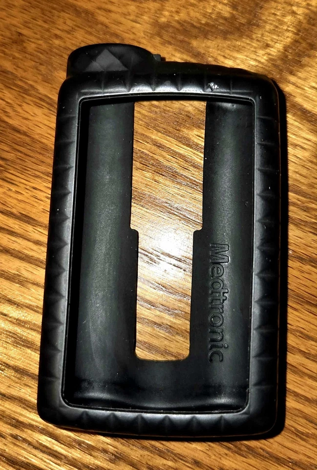 Funda Silicona Bomba Medtronic Recubrimiento Negro 770G 670G 630G ACC 822BK NUEVA SIN CAJA Foto 1 de 1