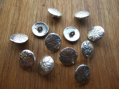 Pewter buttons lead free 15mm 'flower' dome (12 pack) for historical clothing. - Image 1 of 3