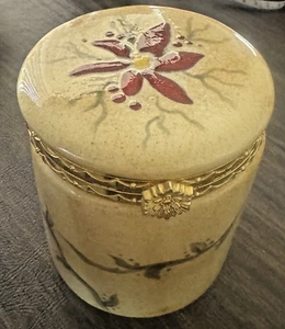 JARRO DE BARATIJA DE ALMACENAMIENTO DE PORCELANA DISEÑO NAVIDEÑO POINSETTA ADORNO DORADO (38) - Imagen 1 de 9