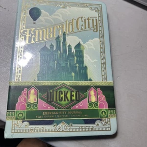 Insights Wicked: Emerald City Journal with Ribbon Charm (Paperback) Wicked - Imagen 1 de 2