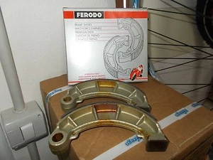 COPPIA GANASCE FRENO POSTERIORI HONDA FORESIGHT 250 - Imagen 1 de 1