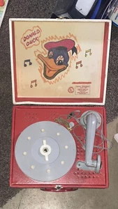 Old Collectible Spear Walt Disney Donald Duck electric phonograph #220 - Picture 1 of 6