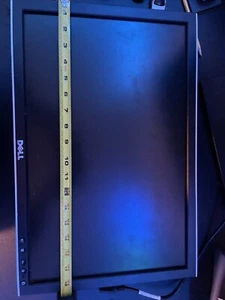 Dell E1910H LCD Monitor - Picture 1 of 4