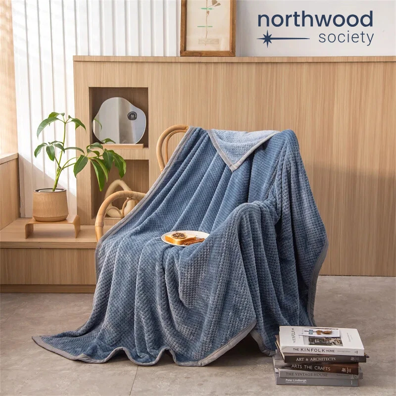 Soft Fleece Throw Blanket [Twin Size] 60" x 90" - Image 1 of 1