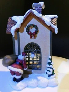 Santa Claus Enesco Water Wheel Ball 2001 #863750 - Picture 1 of 10