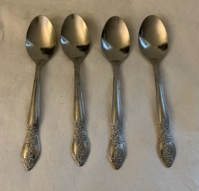 Juego de 4 cucharaditas sólidas modernas Stanley Roberts Verona cubiertos de acero inoxidable Foto 1 de 4