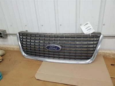 Grille Upper XLS Fits 03-06 EXPEDITION 283019 - Image 1 of 4