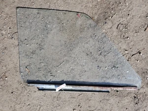 1964 Mercury Comet 2-dr Sedan Passenger Side Quarter Glass. Used Ad# 9171 - Picture 1 of 24