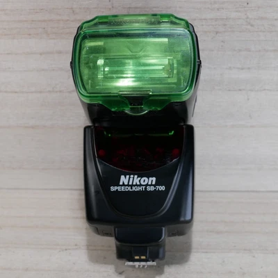 Nikon SB-700 Speedlight Shoe Mount Electronic Flash for Nikon DSLR *VERY GOOD* - Image 1 of 4