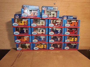 1991 Team Collectible Matchbox NFL Delivery Trucks Twins/Vikings Lot Of 18  - Bild 1 von 18