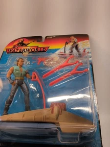 Figura de colección 1995 Kenner Waterworld Wave Ripper Warrior Mariner sellada nueva sin usar, en caja - Imagen 1 de 4