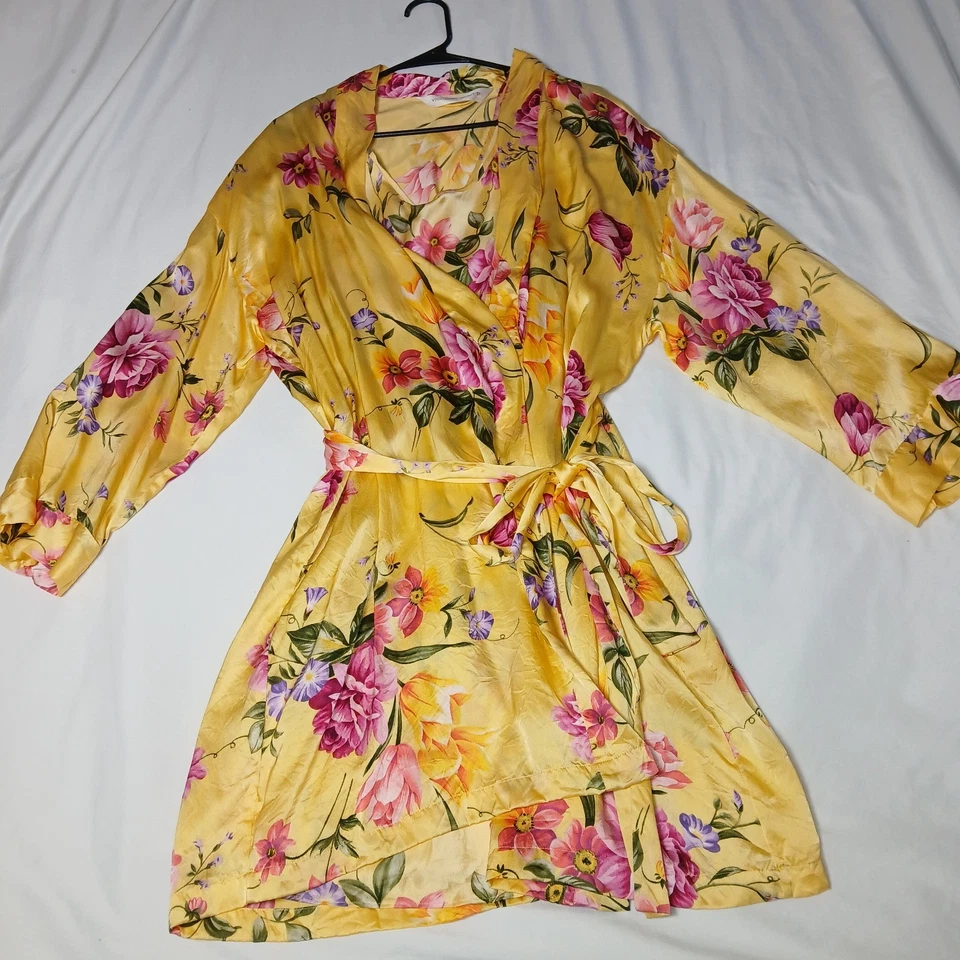 Vintage 90s Victoria's Secret Yellow Floral Silk  Slip Dress Robe Set Size Large - Image 1 of 4