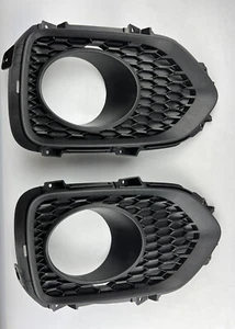 Front Bumper Fog Lamp Hole Cover Kia Sorento Original Left & Right Bezel 2P010 - Picture 1 of 4