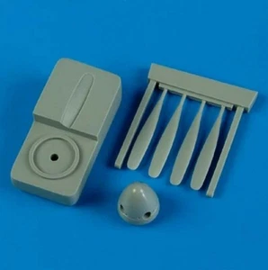 Quickboost 72369 1/72 P-51D/K Mustang propeller w/tool for Tamiya Accessories - Picture 1 of 1