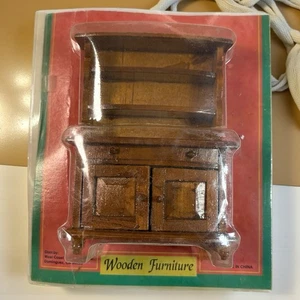 Gabinete de madera vintage para casa de muñecas 1:12 miniatura importaciones de la costa oeste - Imagen 1 de 9