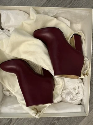 Charlotte Olympia Burgundy Booties Size 35 - Image 1 of 4