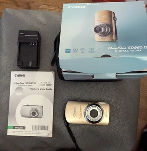 Canon PowerShot SD960 IS Digital ELPH 12.1MP Digital Camera Gold W/ 4GB Card - Picture 1 of 12