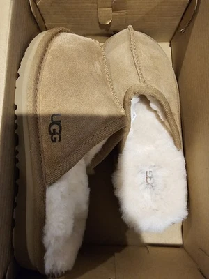 Zapato Ugg Keegan Slide Slipper Castaño Niño Niña Talla 13 Nuevo sin Etiquetas Foto 1 de 4