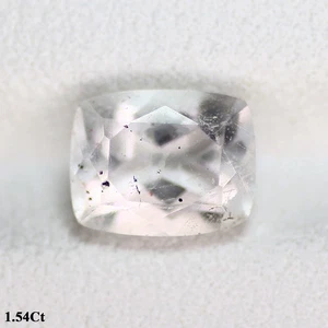 1.54 Ct Long Cushion 6.1 x 7.8 MM Pink With red black dot STRAWBERRY QUARTZ - Picture 1 of 5