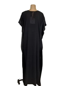 Caftán de seda negro St John Evenings 2017 con pedrería talla 12 - Imagen 1 de 8