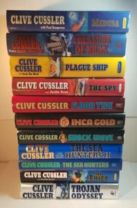Clive Cussler Fiction Novel Hardcover Book Lot of 11 - Bild 1 von 14