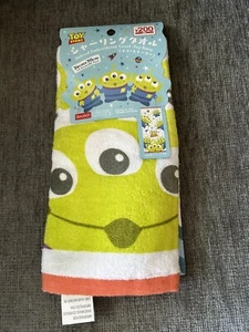 Toalla bordada fruncida extraterrestre Toy Story roja Disney Pixar 34 cm x 78 cm Disneyland - Imagen 1 de 3