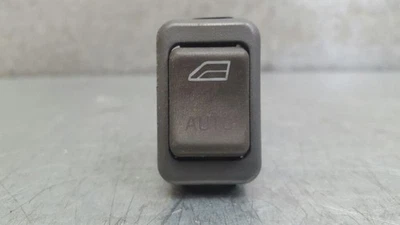 821716 Mando Elevalunas Delantero Derecho para VOLVO V40 FAMILIAR 2.0 16 1173565 - Imagen 1 de 4