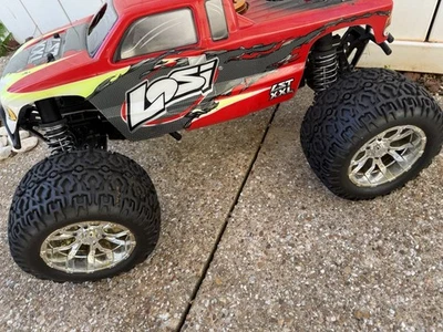 Losi LST XXL 1/8th Scale Nitro RC Monster Truck  Complete - Image 1 of 4
