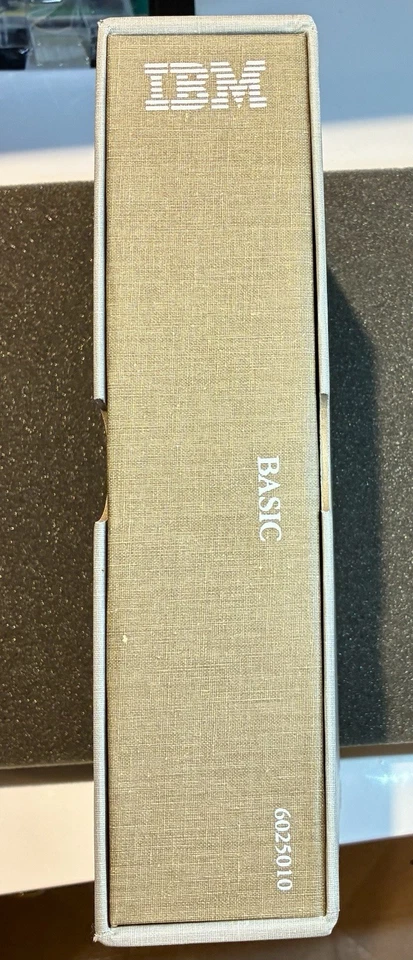 IBM Basic Personal Computer PC Hardware Reference Library 6025010 2nd ed. 1982 - Image 1 of 2