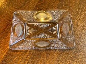 Daisy & Button with Medallions Platter Tray Co-Operative Flint Glass EAPG - Picture 1 of 6