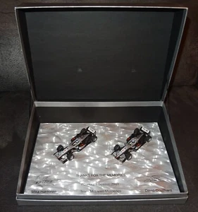 Team McLaren Mercedes MP4-16 Formula 1 Season 2001 Limited 1:43 OVP (SB2161) - Picture 1 of 6