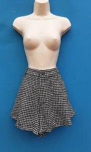 SHORTS,DOGTOOTH TWEED STYLE FABRIC,POCKETS,WW2,40S,50S,60S,70'S STYLE,SIZE 16 - Picture 1 of 6