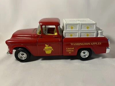 Vyg ERTL 1955 Chevy Cameo Pickup Coin Bank #0474 Washington Apples - Image 1 of 4