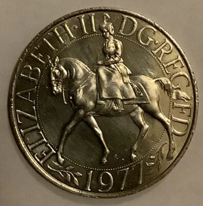 Queen Elizabeth II Silver Jubilee 1977 Commemorative Crown Coin DG REG FD - Picture 1 of 2