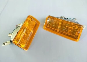 NOS/JAPAN INDICATOR TURN LIGHT LAMP L/R For 1975-1984 MITSUBISHI CELESTE - Picture 1 of 8