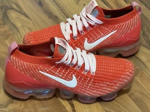 Nike Air Vapormax  Shoes Running Size 7 Flyknit Women's  Flaming Flamingo - Picture 1 of 11