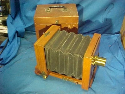 CÁMARA de visión de campo Scovill + Adams 800 de la década de 1890 con estuche original Foto 1 de 4