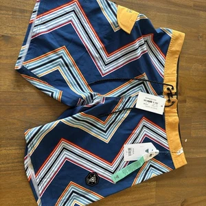 Vissla Herren Boardshorts Größe 32 UVP $ 59 neu mit Etikett bunt - Bild 1 von 5