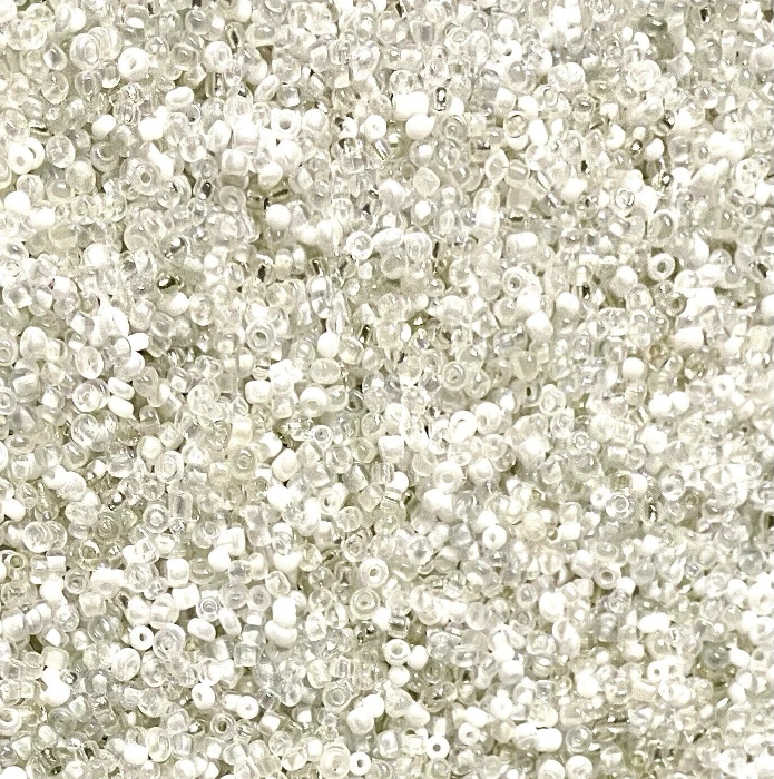 3000pcs White & Clear Colour Hues Tiny Glass Seed Beads 1.8mm-2.5mm - Image 1 of 1