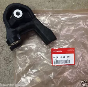 Genuine OEM Honda CR-V Element Rear Differential Rubber Mount - Picture 1 of 4