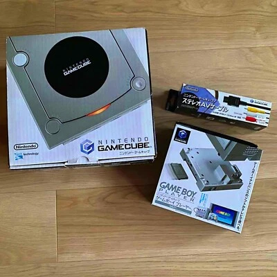 Consola NINTENDO GAMECUBE GAME BOY PLAYER Juego de cables AV estéreo plateado... - Imagen 1 de 4